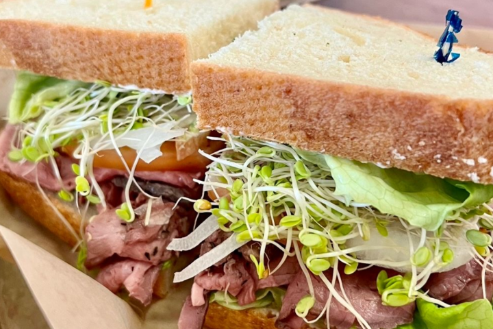 a sandwich cut in half